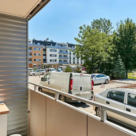 Vintage In New Estate With Parking - Krzyki By Renters דירה *