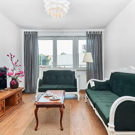 Appartamento Vintage In New Estate With Parking - Krzyki By Renters Breslavia
