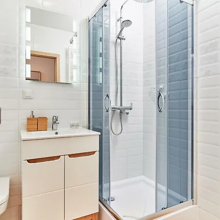 Vintage In New Estate With Parking - Krzyki By Renters Appartamento Breslavia