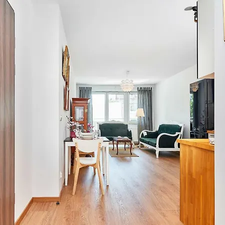 Vintage In New Estate With Parking - Krzyki By Renters * Breslavia