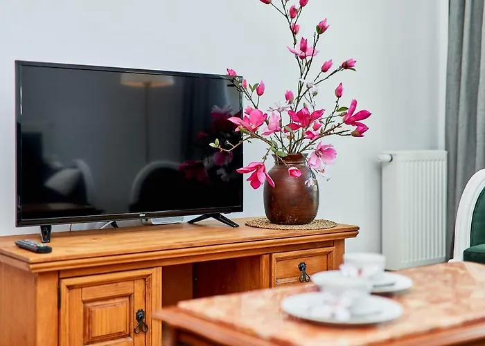 Vintage In New Estate With Parking - Krzyki By Renters 公寓